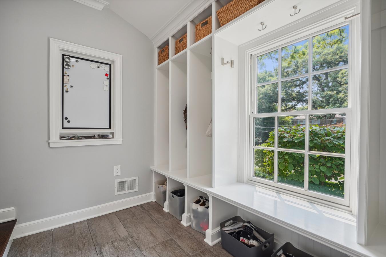 26 Knollwood Road, Short Hills, NJ, 07078, United States, 5 Bedrooms Bedrooms, ,5 BathroomsBathrooms,Residential,For Sale,26 Knollwood Road,1308245