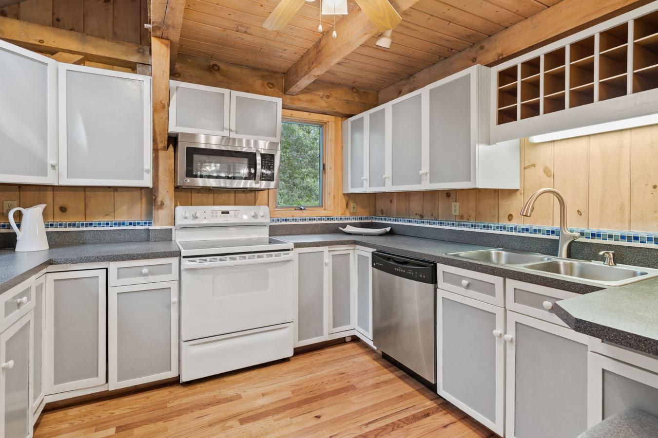 17 Second Street, Harwich, Massachusetts, 02645, United States, 3 Bedrooms Bedrooms, ,3 BathroomsBathrooms,Residential,For Sale,17 Second Street,1308816