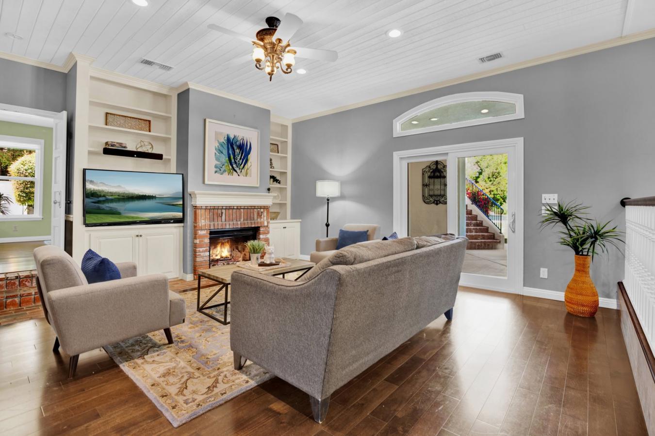 1156 Sugarbush Drive, Vista, CA, 92084, United States, 5 Bedrooms Bedrooms, ,5 BathroomsBathrooms,Residential,For Sale,1156 Sugarbush Drive,1308810