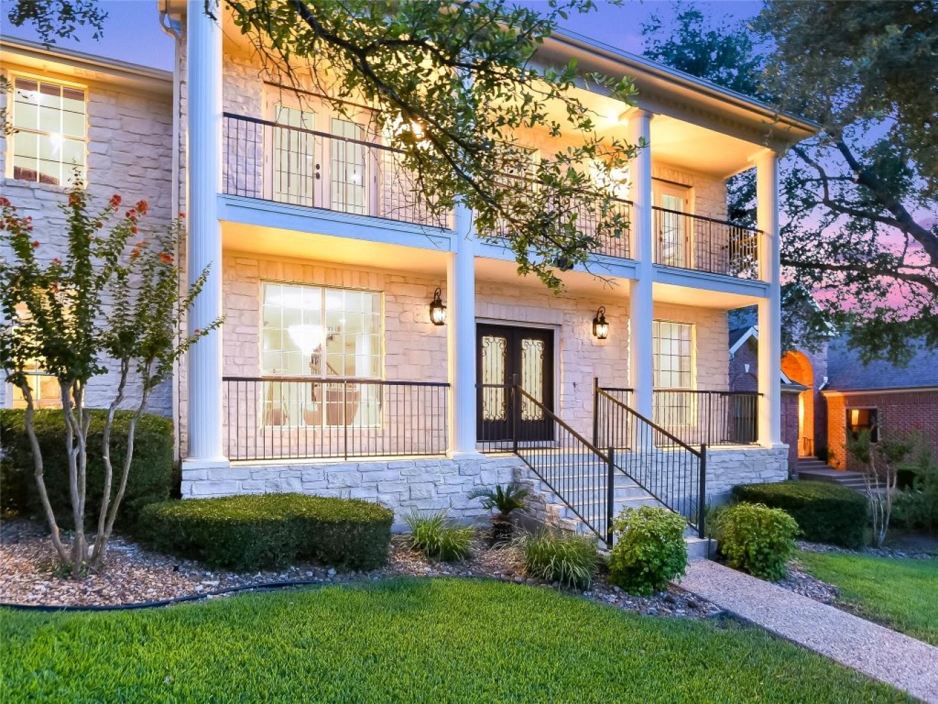2702 Creeks Edge Parkway, Austin, TX, 78733, United States, 5 Bedrooms Bedrooms, ,3 BathroomsBathrooms,Residential,For Sale,2702 Creeks Edge Parkway,1314347