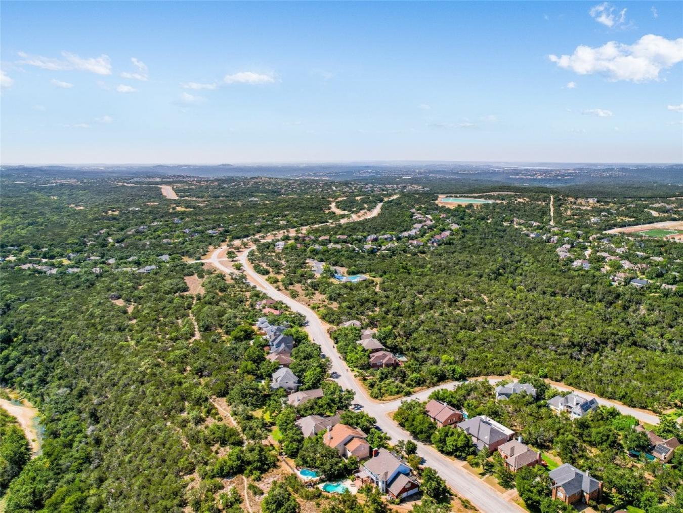 2702 Creeks Edge Parkway, Austin, TX, 78733, United States, 5 Bedrooms Bedrooms, ,3 BathroomsBathrooms,Residential,For Sale,2702 Creeks Edge Parkway,1314347