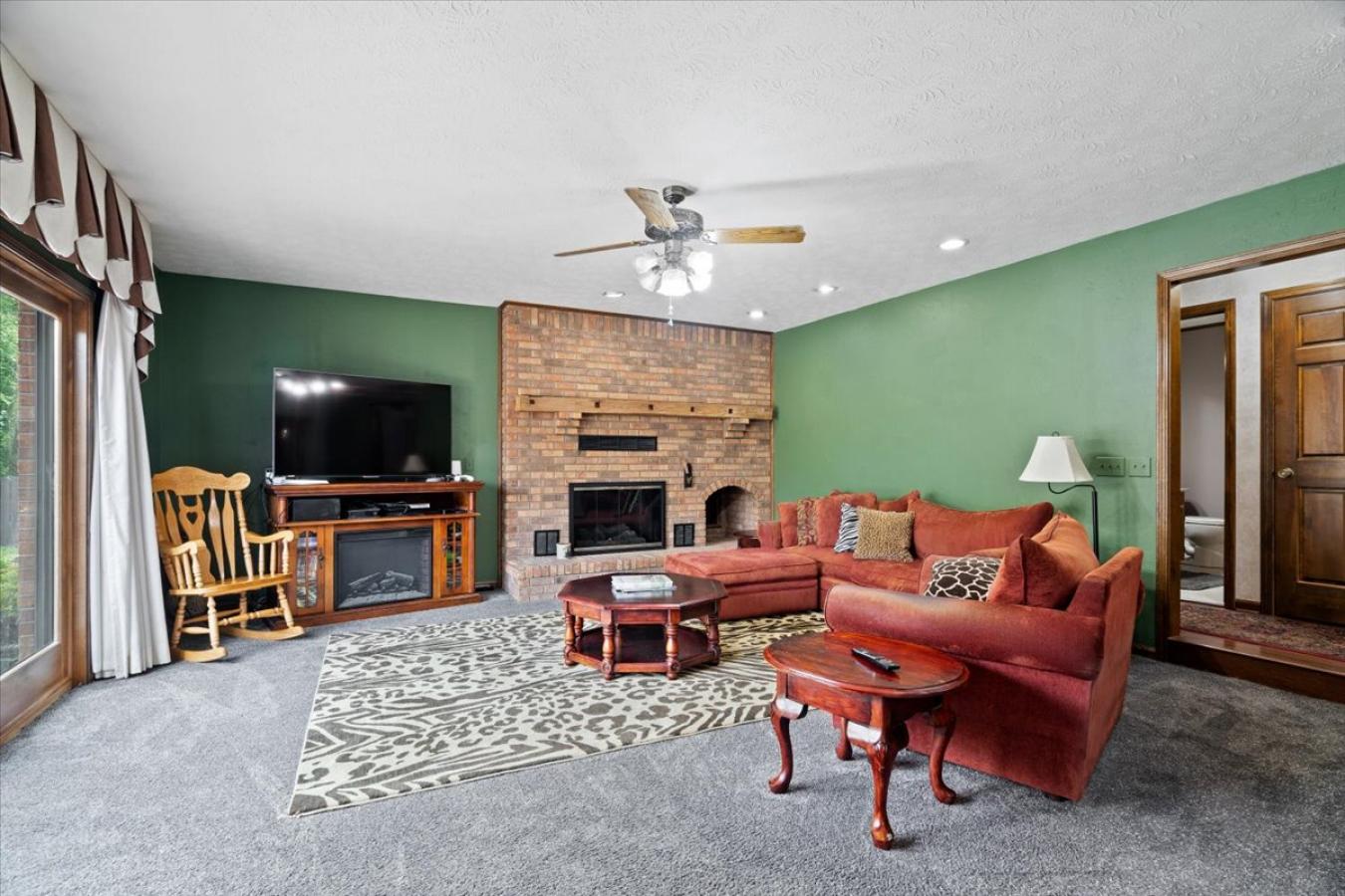 2132 SW White Church Road, Princeton, IN, 47670, United States, 4 Bedrooms Bedrooms, ,2 BathroomsBathrooms,Residential,For Sale,2132 SW White Church Road,1314522