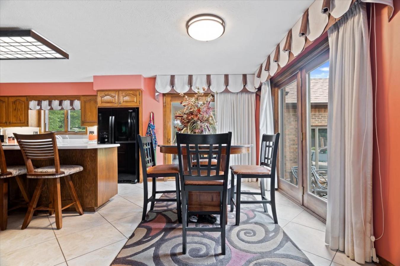 2132 SW White Church Road, Princeton, IN, 47670, United States, 4 Bedrooms Bedrooms, ,2 BathroomsBathrooms,Residential,For Sale,2132 SW White Church Road,1314522