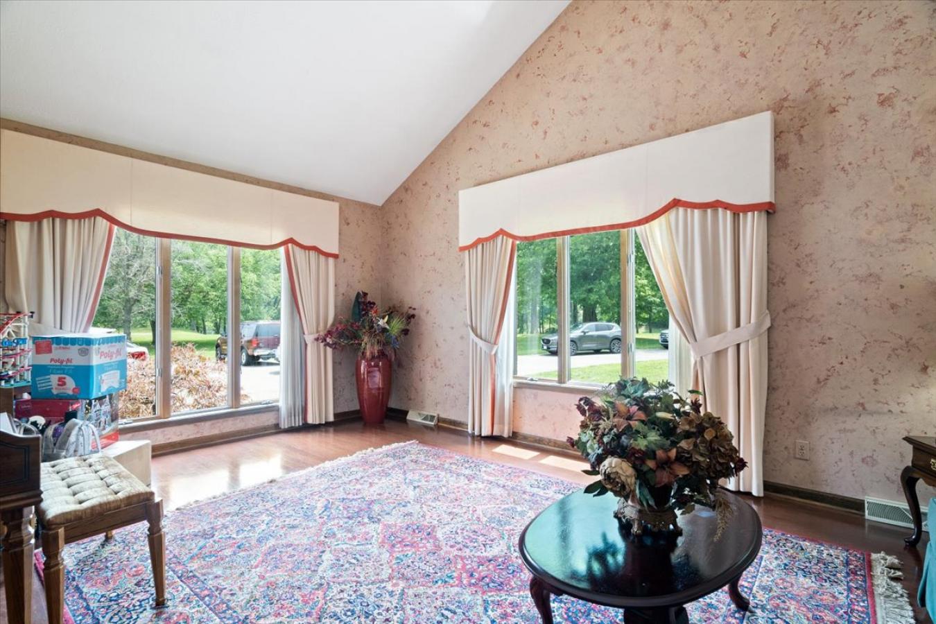 2132 SW White Church Road, Princeton, IN, 47670, United States, 4 Bedrooms Bedrooms, ,2 BathroomsBathrooms,Residential,For Sale,2132 SW White Church Road,1314522