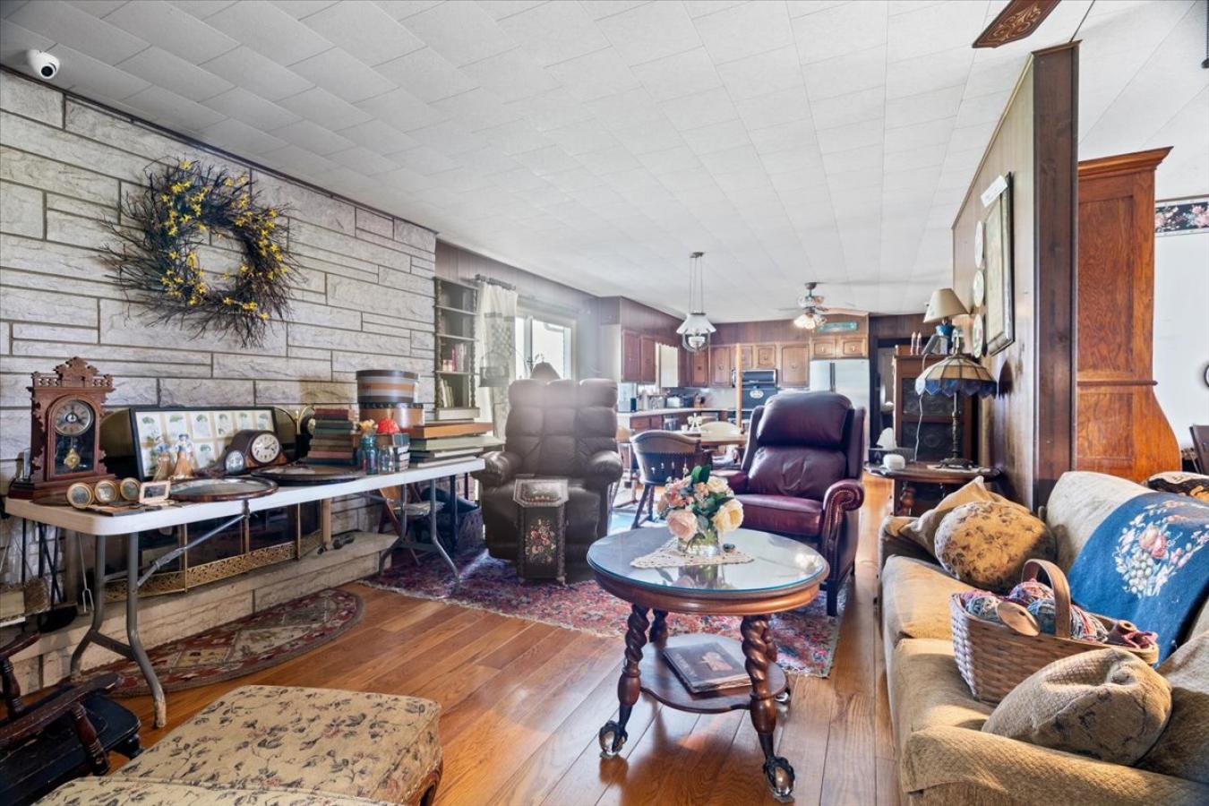 This one story ranch has so much to offer. If you have dreamed of owni – image 4