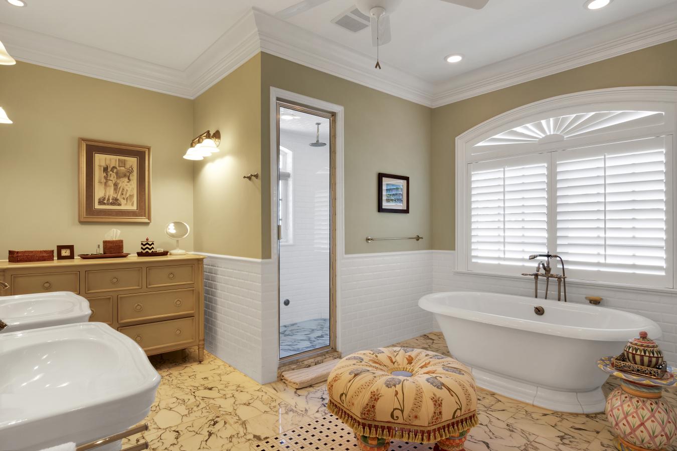 2265 Seaside Street, Vero Beach, FL, 32963, United States, 5 Bedrooms Bedrooms, ,6 BathroomsBathrooms,Residential,For Sale,2265 Seaside Street,1316475