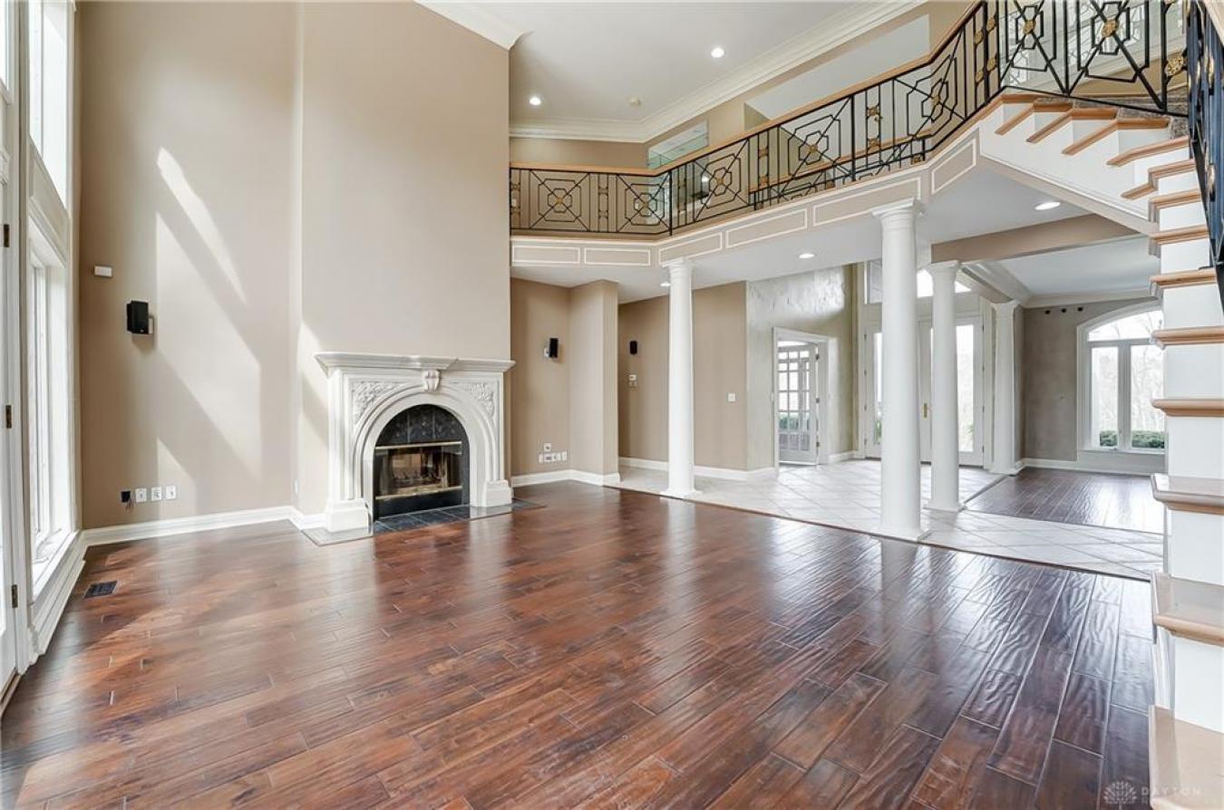 1657 Glenwood, Sugarcreek Township, OH, 45440, United States, 5 Bedrooms Bedrooms, ,4 BathroomsBathrooms,Residential,For Sale,1657 Glenwood,1318108