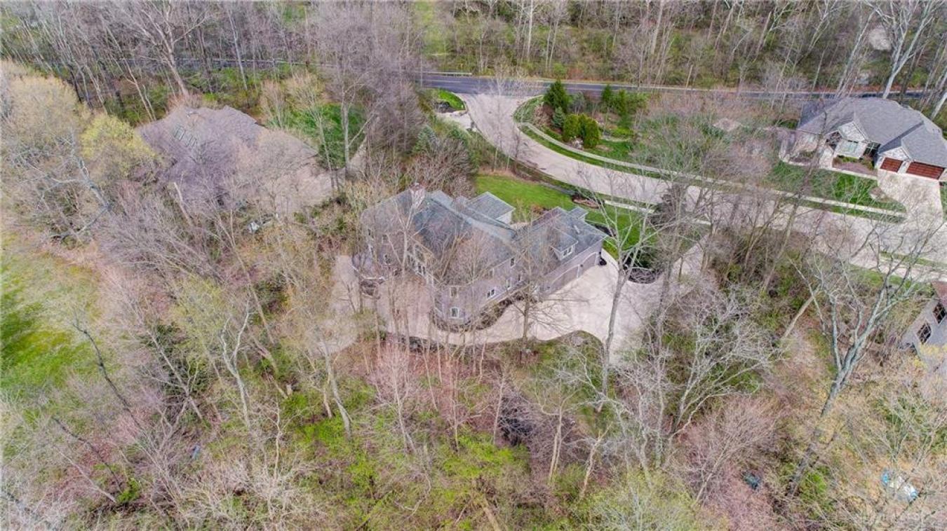 1657 Glenwood, Sugarcreek Township, OH, 45440, United States, 5 Bedrooms Bedrooms, ,4 BathroomsBathrooms,Residential,For Sale,1657 Glenwood,1318108