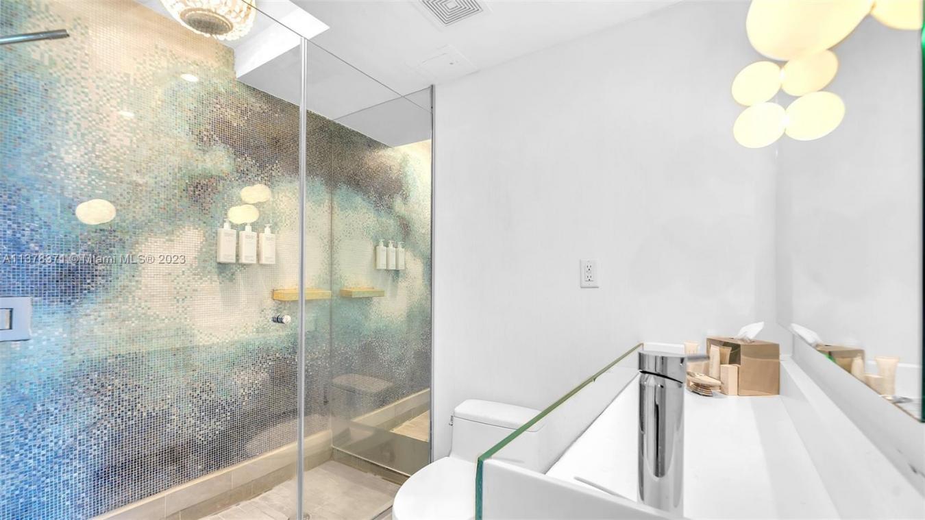 1100 West Avenue, Miami Beach, Florida, 33139, United States, 1 Bedroom Bedrooms, ,1 BathroomBathrooms,Residential,For Sale,1100 West Avenue,1319209