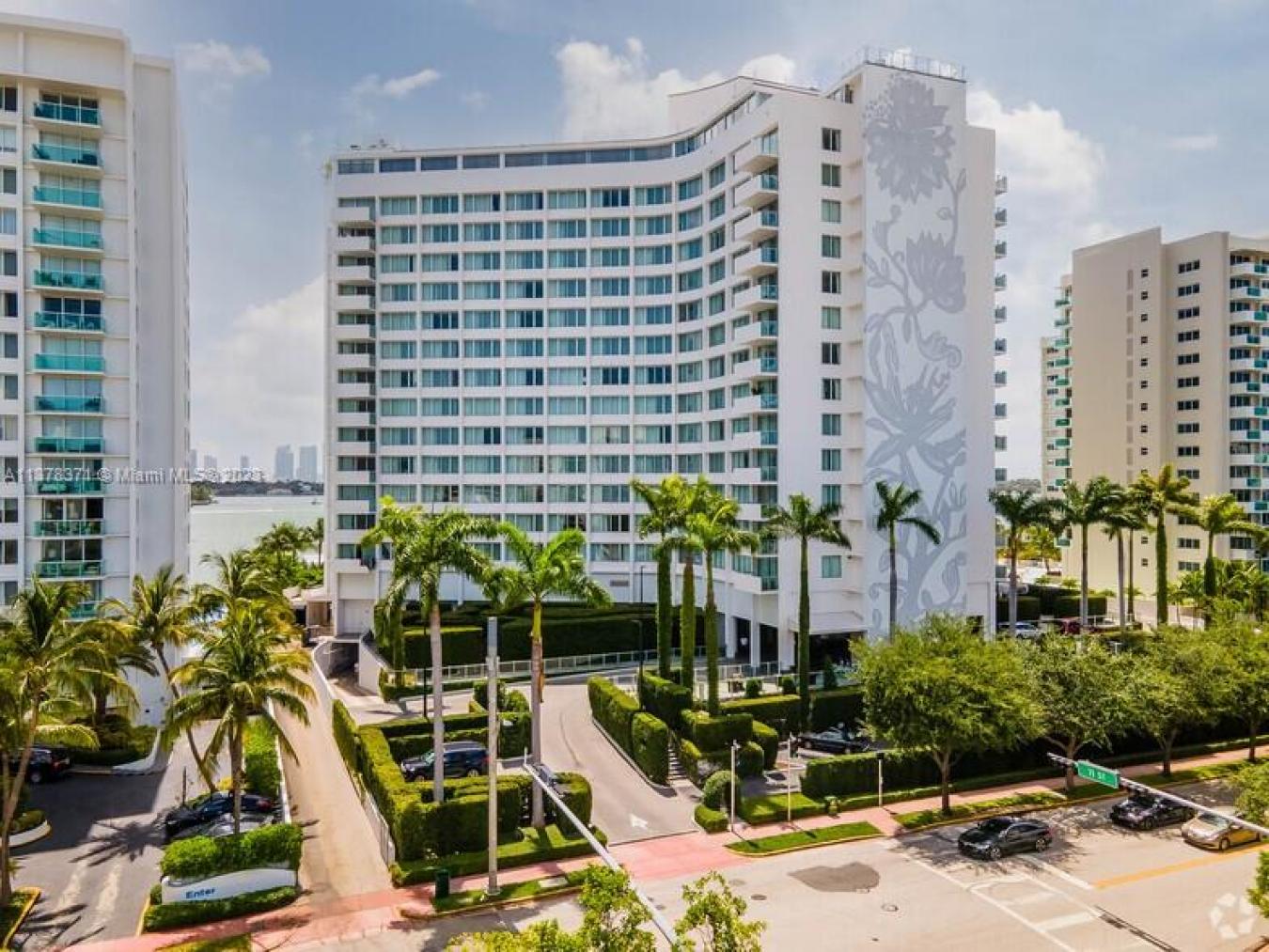 1100 West Avenue, Miami Beach, Florida, 33139, United States, 1 Bedroom Bedrooms, ,1 BathroomBathrooms,Residential,For Sale,1100 West Avenue,1319209