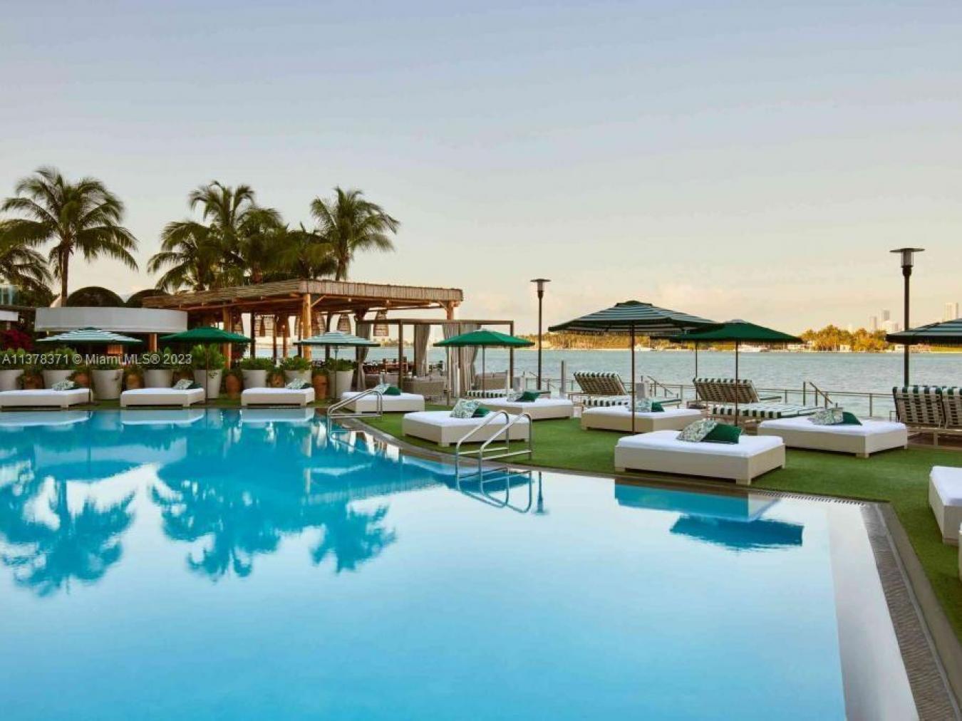 1100 West Avenue, Miami Beach, Florida, 33139, United States, 1 Bedroom Bedrooms, ,1 BathroomBathrooms,Residential,For Sale,1100 West Avenue,1319209