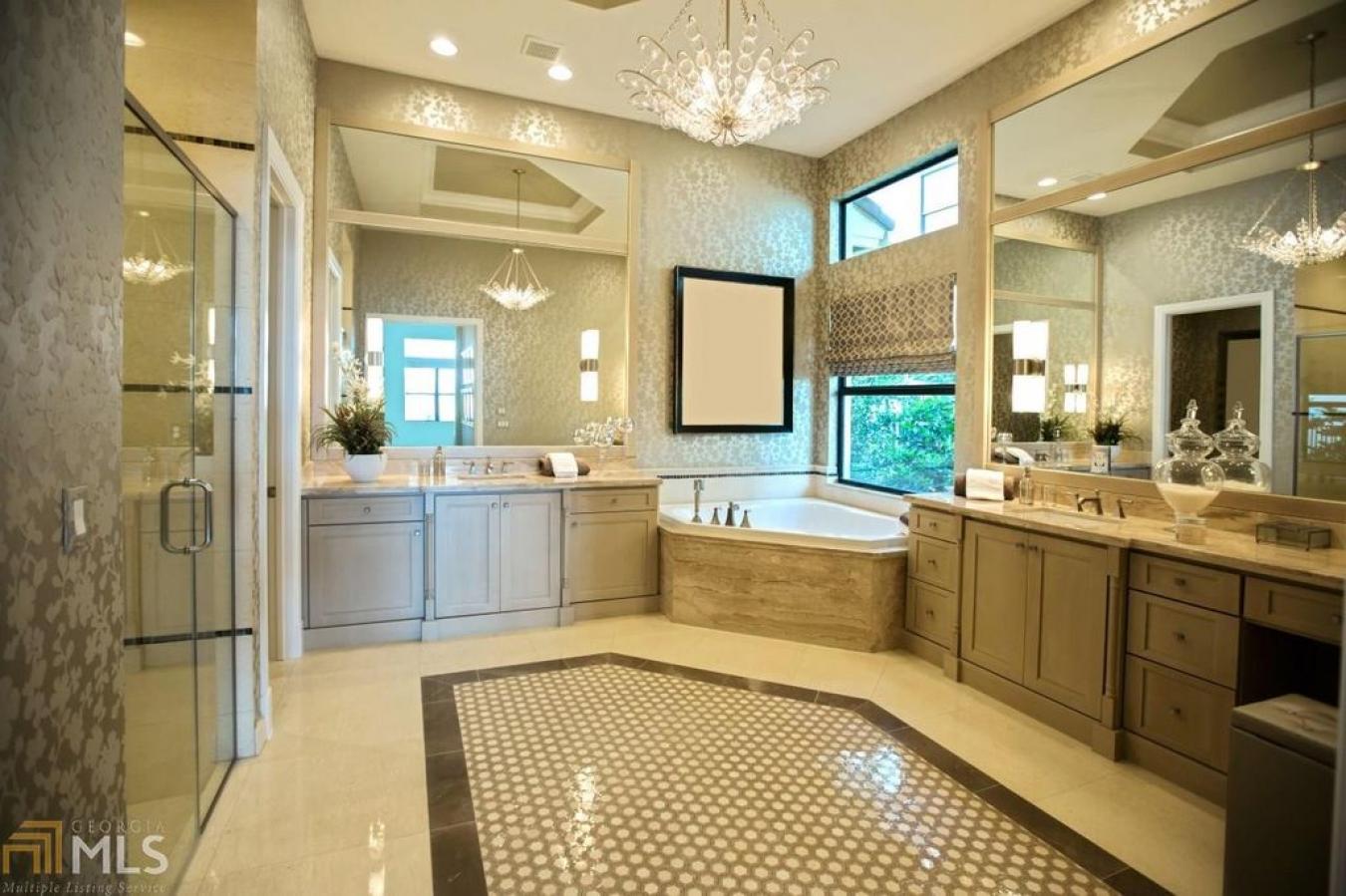 Brookhaven, Georgia, 30319, United States, 7 Bedrooms Bedrooms, ,8 BathroomsBathrooms,Residential,For Sale,1943703