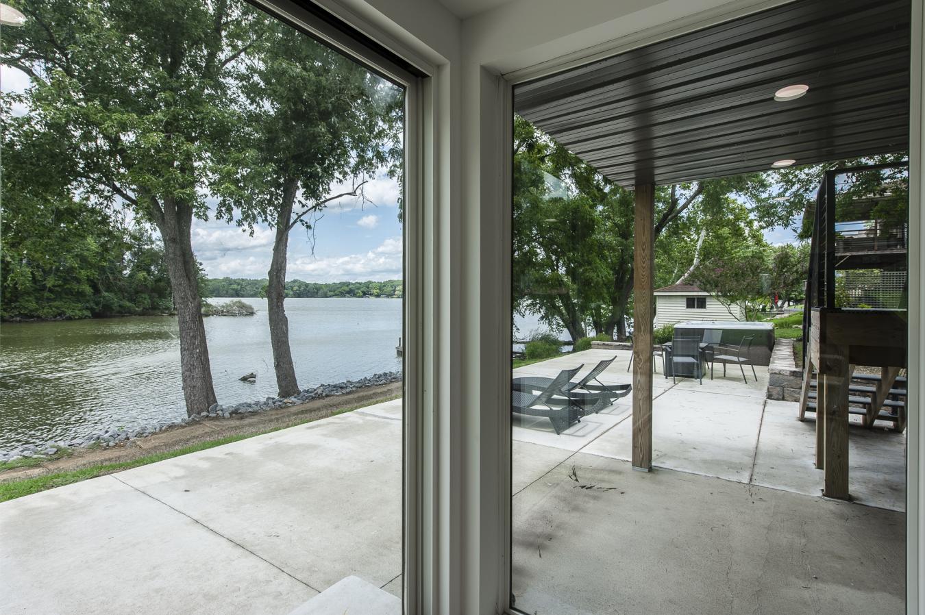 405 Lakeview Drive, Mount Juliet, TN, 37075, United States, 4 Bedrooms Bedrooms, ,3 BathroomsBathrooms,Residential,For Sale,405 Lakeview Drive,1320792