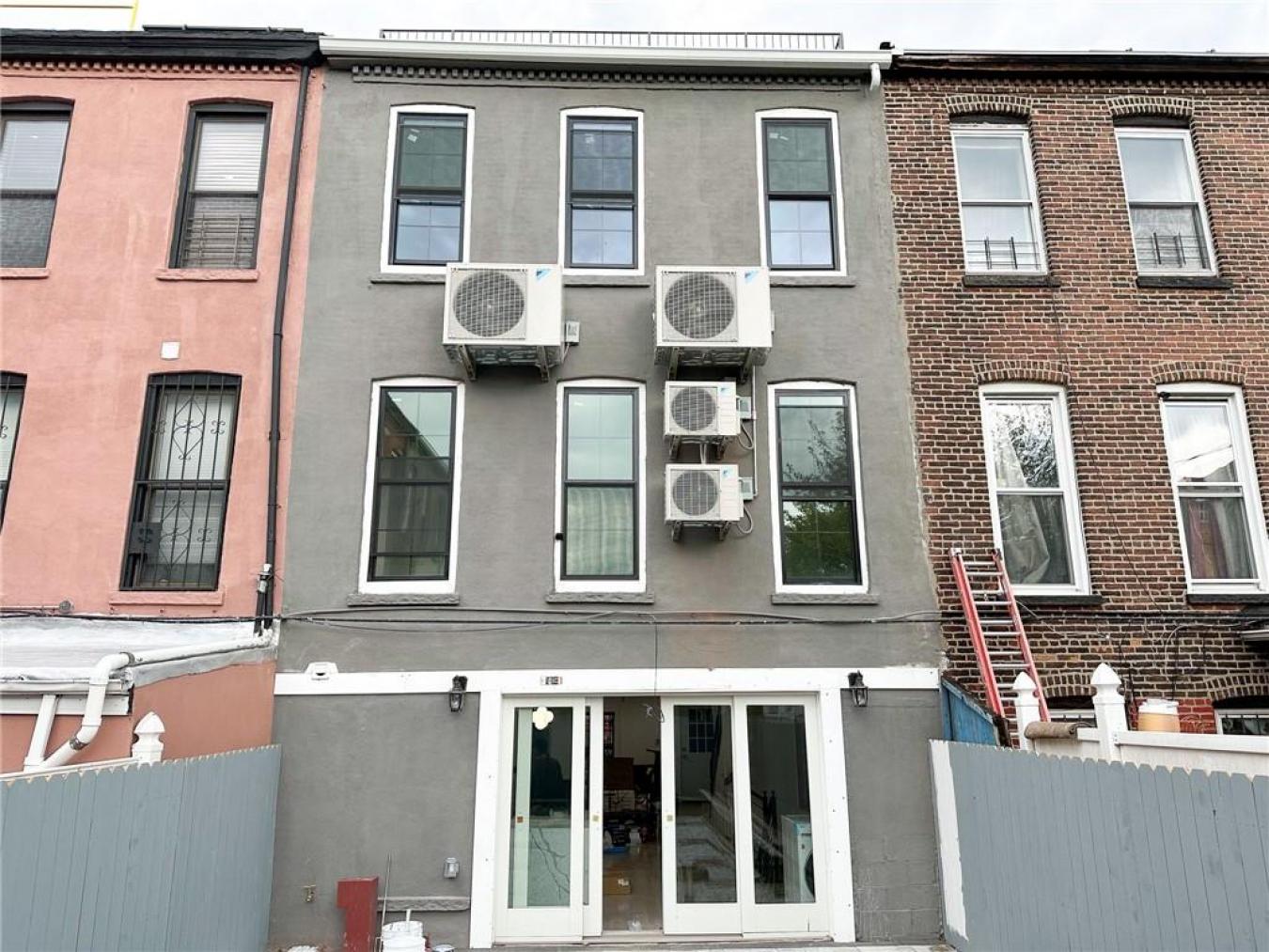 214 Patchen, Brooklyn, NY, 11233, United States, 5 Bedrooms Bedrooms, ,2 BathroomsBathrooms,Residential,For Sale,214 Patchen,1322594