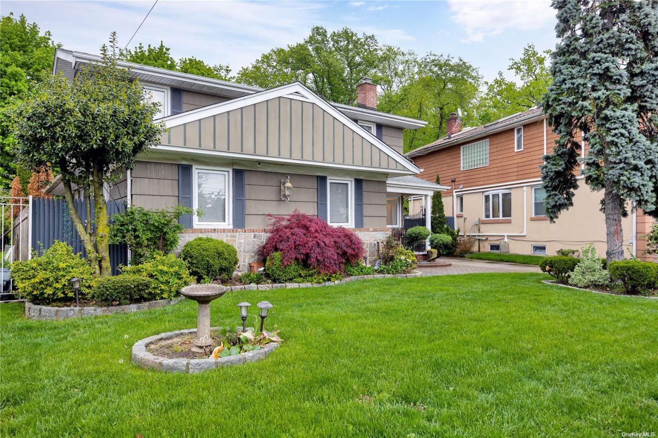 56-57 E Hampton Boulevard, Bayside, NY, 11364, United States, 6 Bedrooms Bedrooms, ,4 BathroomsBathrooms,Residential,For Sale,56-57 E Hampton Boulevard,1322593