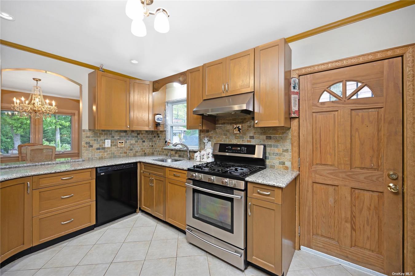56-57 E Hampton Boulevard, Bayside, NY, 11364, United States, 6 Bedrooms Bedrooms, ,4 BathroomsBathrooms,Residential,For Sale,56-57 E Hampton Boulevard,1322593