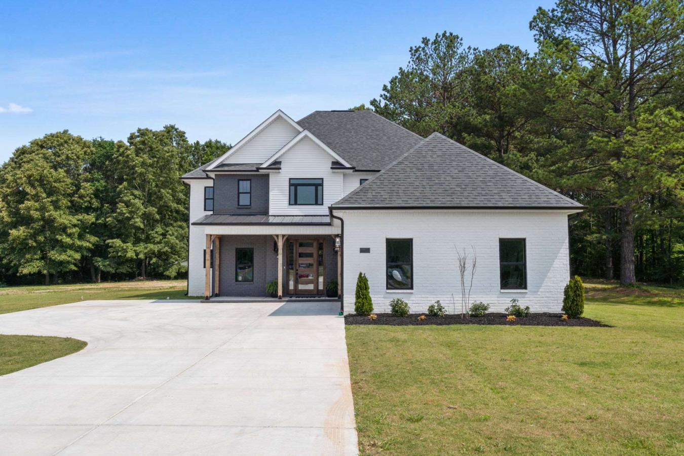 145 Mercury Lane, Madison, AL, 35757, United States, 4 Bedrooms Bedrooms, ,3 BathroomsBathrooms,Residential,For Sale,145 Mercury Lane,1322588
