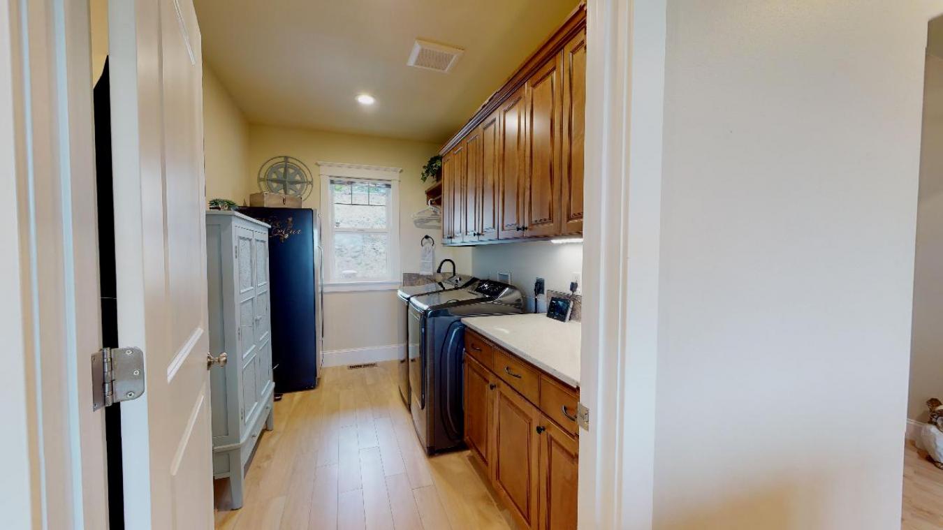3962 Foothill Drive, Lewiston, ID, 83501, United States, 4 Bedrooms Bedrooms, ,3 BathroomsBathrooms,Residential,For Sale,3962 Foothill Drive,1323743