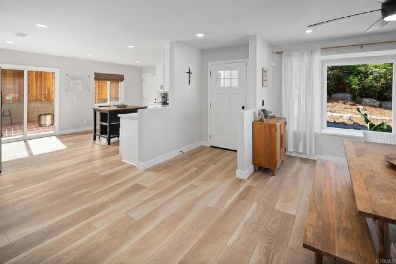 13680 Cynthia, Poway, CA, 92064, United States, 3 Bedrooms Bedrooms, ,2 BathroomsBathrooms,Residential,For Sale,13680 Cynthia,1325326