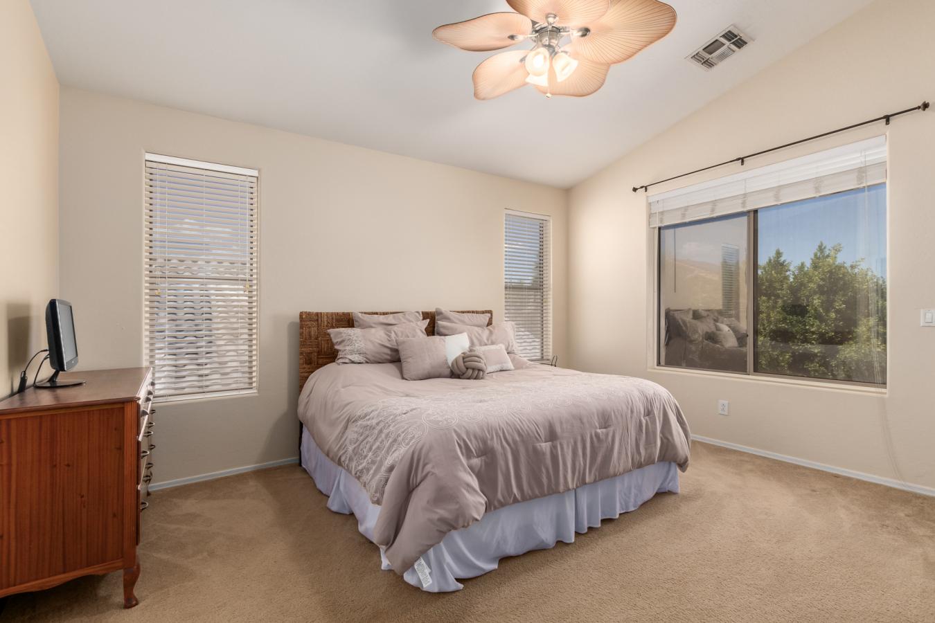 874 W Heather Avenue, Gilbert, AZ, 85233, United States, 2 Bedrooms Bedrooms, ,3 BathroomsBathrooms,Residential,For Sale,874 W Heather Avenue,1328424