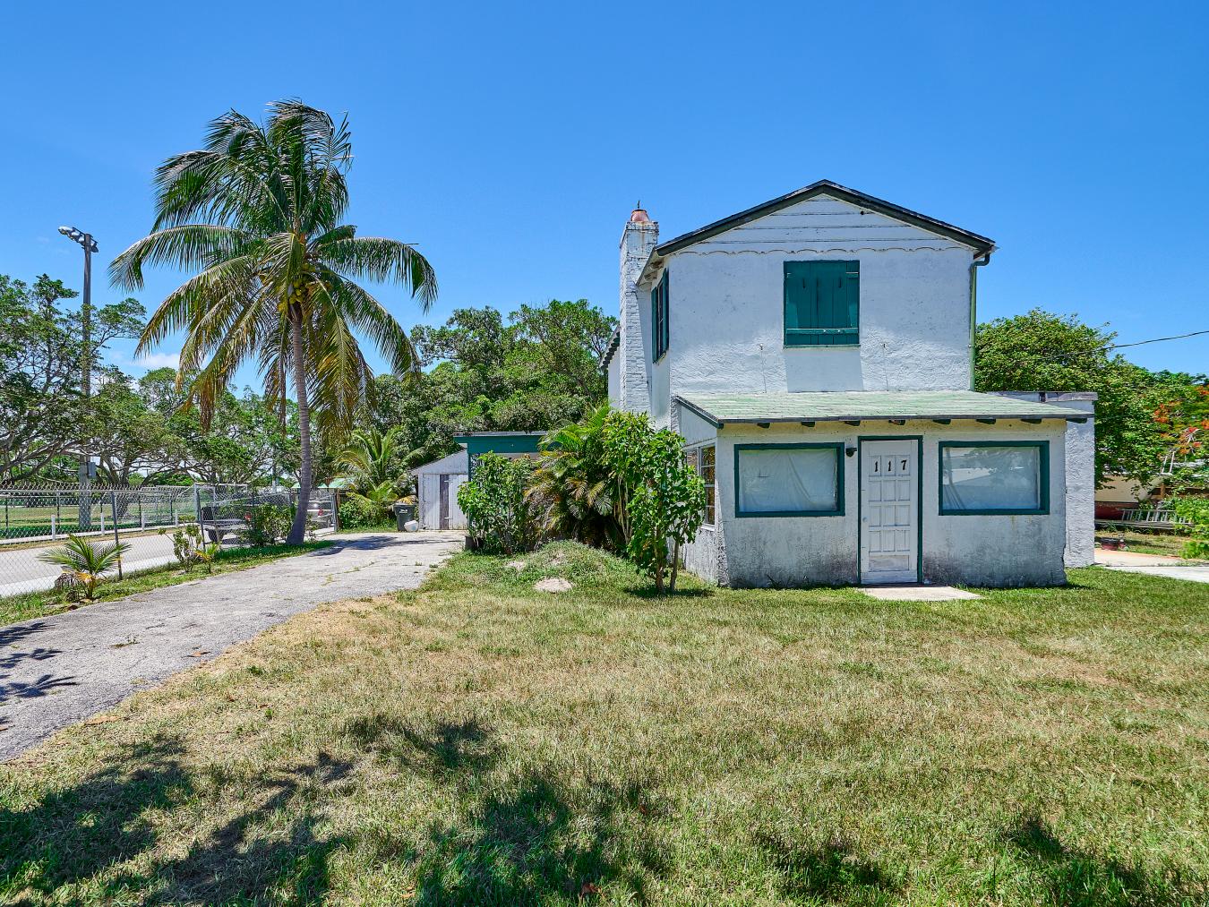 117 SW 4th Street, Delray Beach, FL, 33444, United States, 4 Bedrooms Bedrooms, ,3 BathroomsBathrooms,Residential,For Sale,117 SW 4th Street,1330486