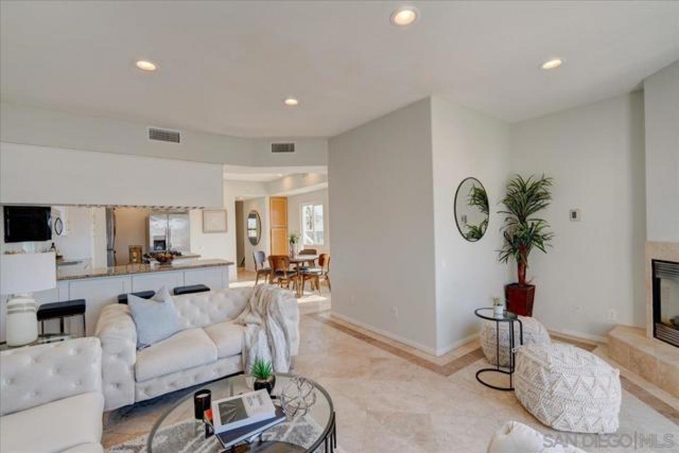727 Ostend Court, San Diego, CA, 92109, United States, 3 Bedrooms Bedrooms, ,2 BathroomsBathrooms,Residential,For Sale,727 Ostend Court,1332734