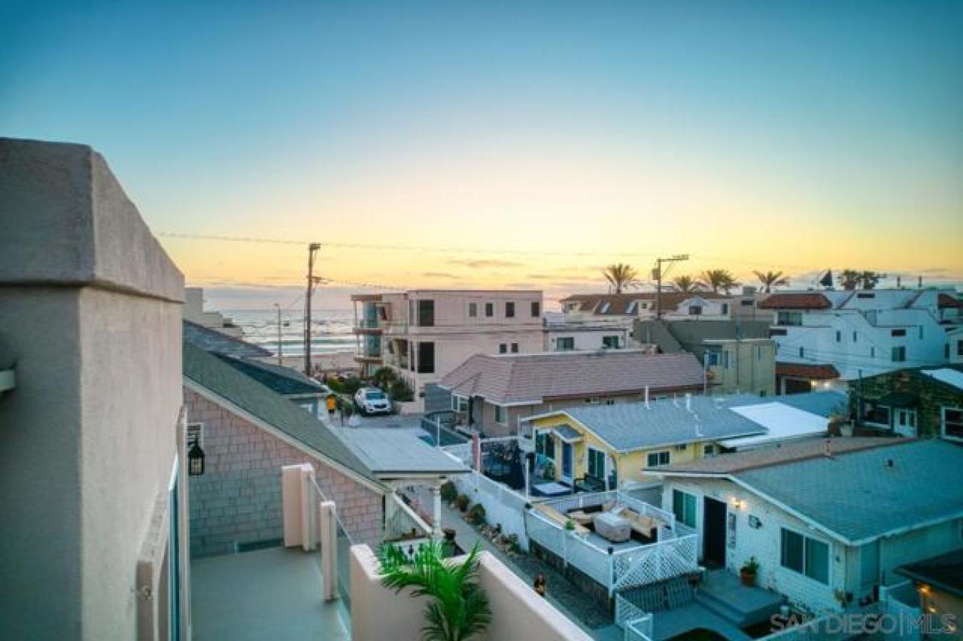 727 Ostend Court, San Diego, CA, 92109, United States, 3 Bedrooms Bedrooms, ,2 BathroomsBathrooms,Residential,For Sale,727 Ostend Court,1332734