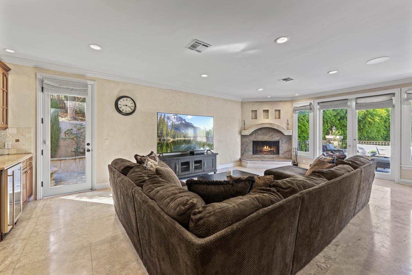 28901 Verde Mesa Lane, Malibu, CA, 90265, United States, 5 Bedrooms Bedrooms, ,5 BathroomsBathrooms,Residential,For Sale,28901 Verde Mesa Lane,1332728