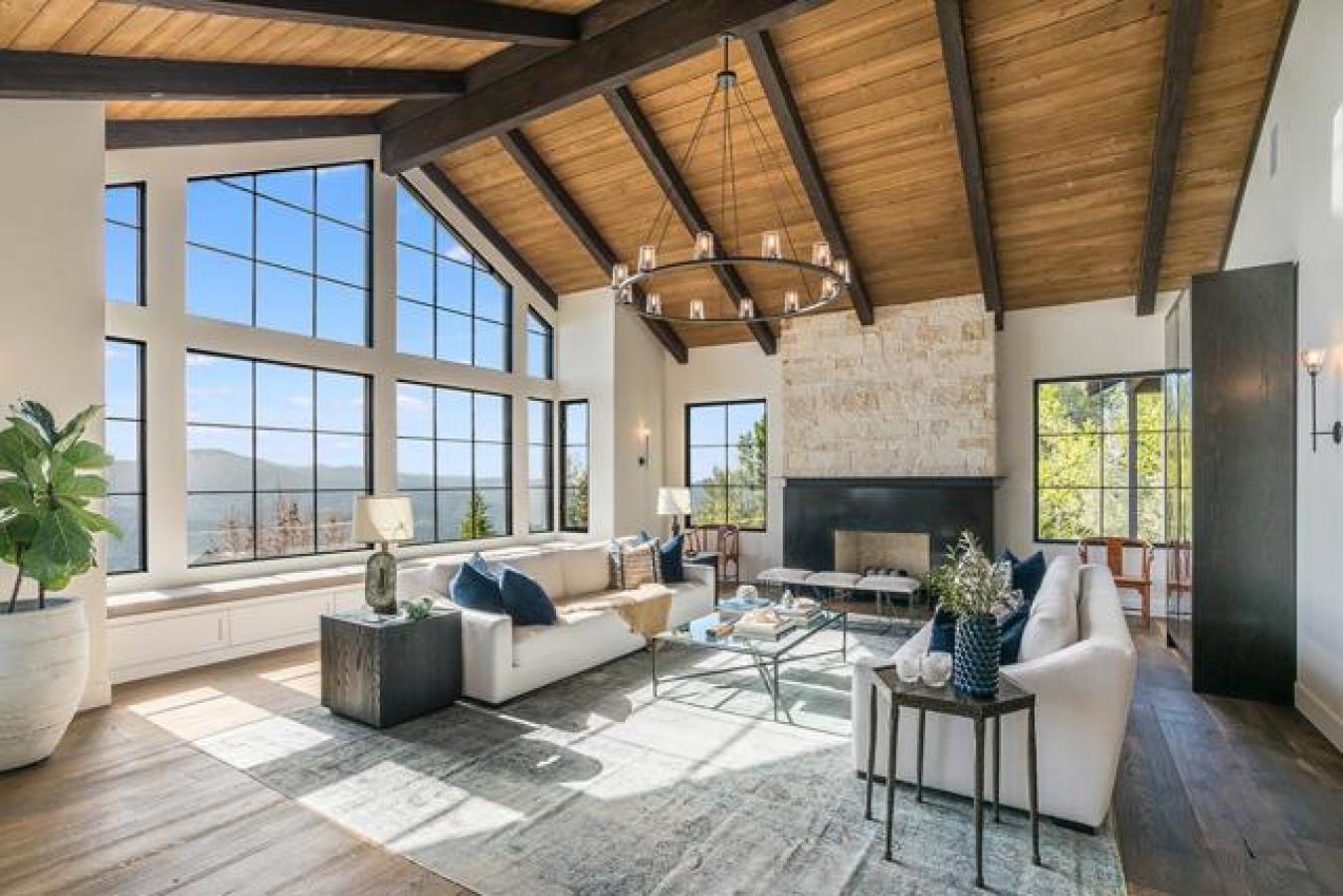 19474 Aeronaut, Los Gatos, CA, 95033, United States, 6 Bedrooms Bedrooms, ,4 BathroomsBathrooms,Residential,For Sale,19474 Aeronaut,1334381