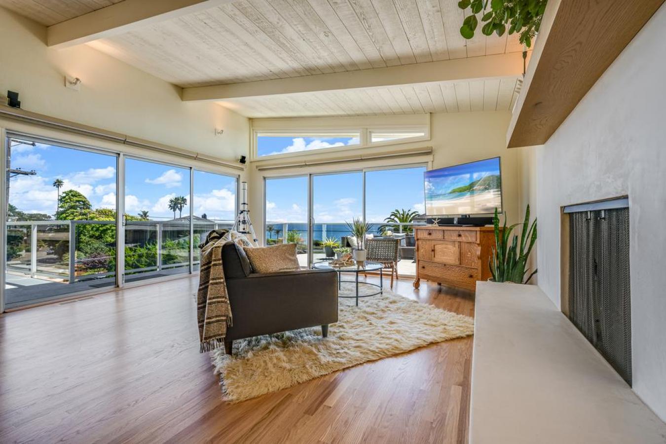 613 Bayview Drive, Aptos, CA, 95003, United States, 4 Bedrooms Bedrooms, ,3 BathroomsBathrooms,Residential,For Sale,613 Bayview Drive,1334380