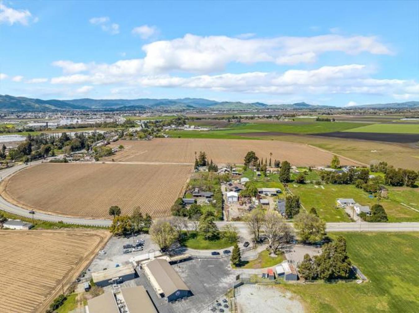 1875 Pacheco Pass, Gilroy, CA, 95020, United States, ,Residential,For Sale,1875 Pacheco Pass,1334378