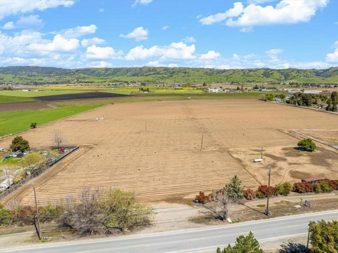 1875 Pacheco Pass, Gilroy, CA, 95020, United States, ,Residential,For Sale,1875 Pacheco Pass,1334378