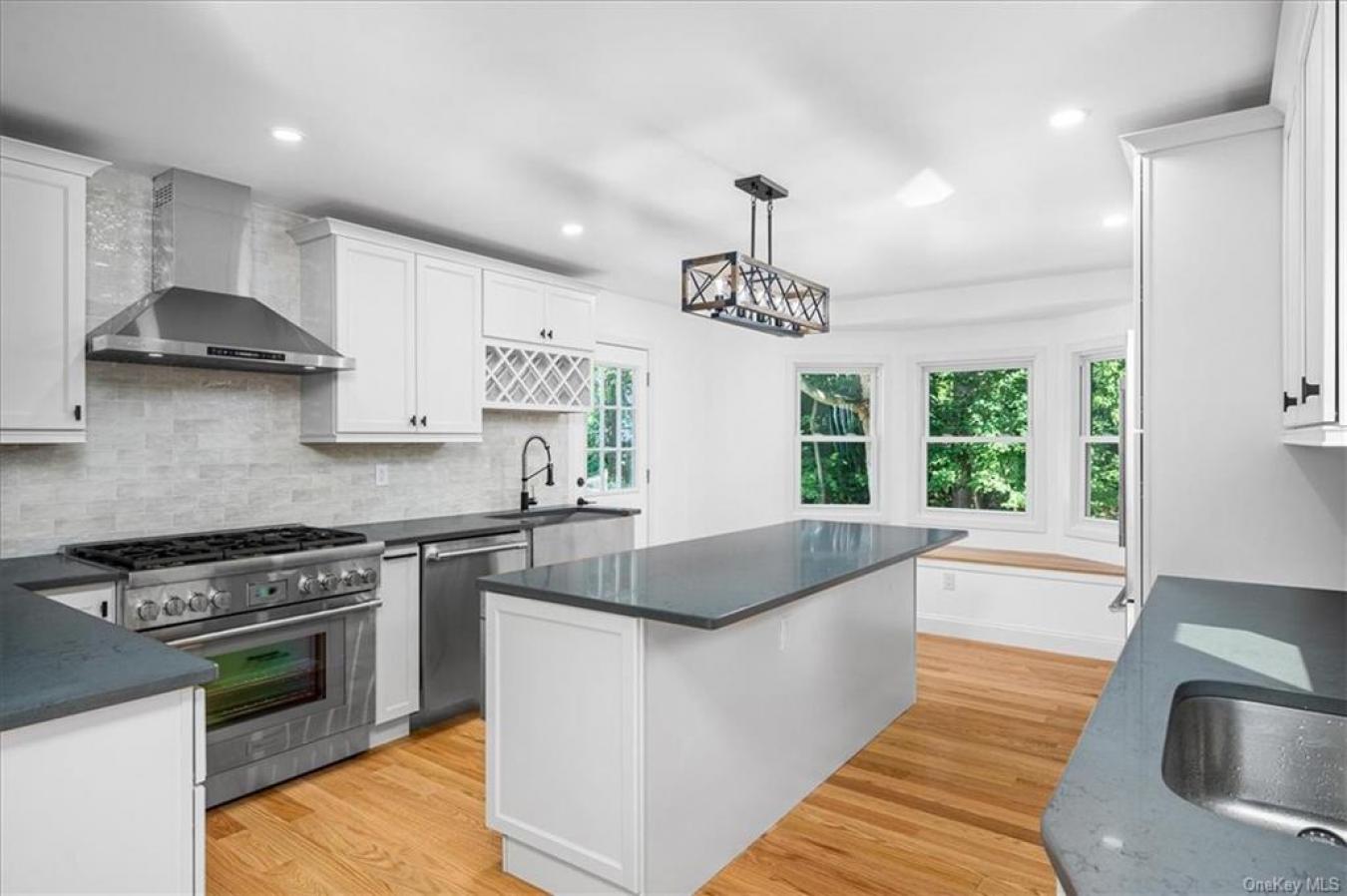 221 Betsy Brown Road, Rye Brook, New York, 10573, United States, 3 Bedrooms Bedrooms, ,3 BathroomsBathrooms,Residential,For Sale,221 Betsy Brown Road,1335308