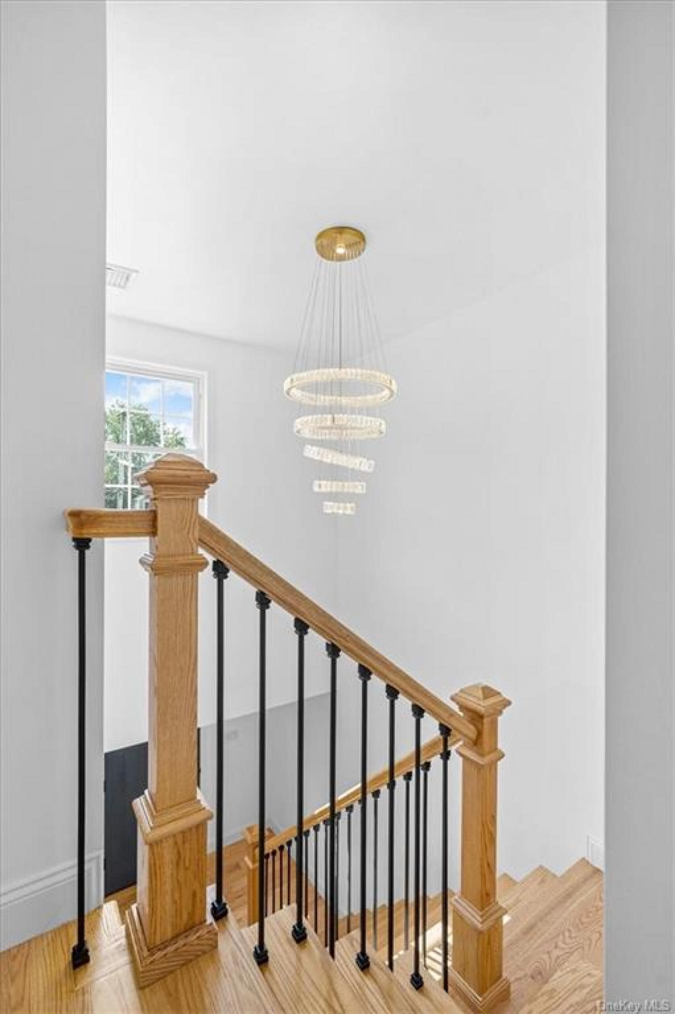 221 Betsy Brown Road, Rye Brook, New York, 10573, United States, 3 Bedrooms Bedrooms, ,3 BathroomsBathrooms,Residential,For Sale,221 Betsy Brown Road,1335308