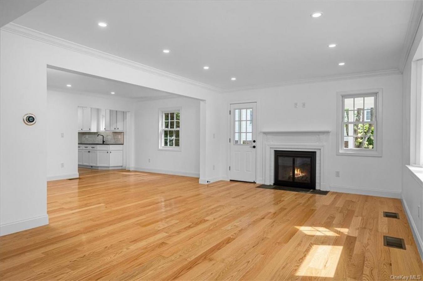 221 Betsy Brown Road, Rye Brook, New York, 10573, United States, 3 Bedrooms Bedrooms, ,3 BathroomsBathrooms,Residential,For Sale,221 Betsy Brown Road,1335308