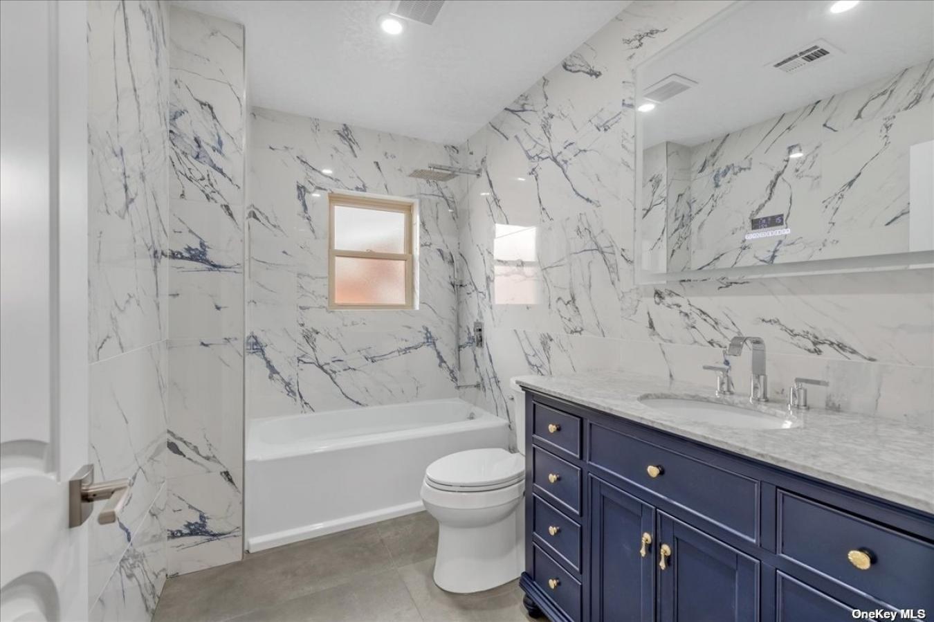 117-06 Parklane South, Kew Gardens, NY, 11415, United States, 5 Bedrooms Bedrooms, ,3 BathroomsBathrooms,Residential,For Sale,117-06 Parklane South,1335303