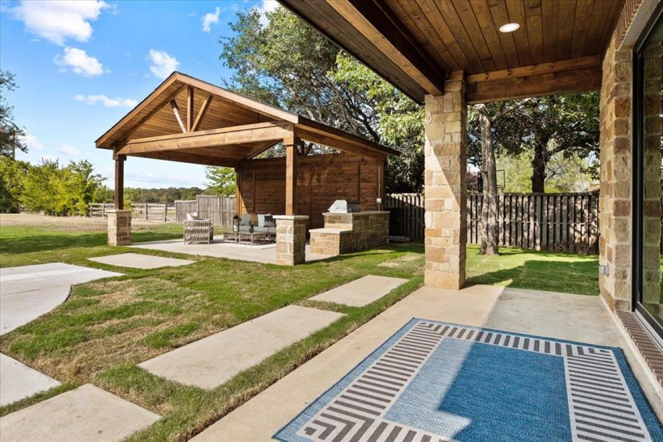 210 Canyon Oaks, Argyle, TX, 76226, United States, 6 Bedrooms Bedrooms, ,5 BathroomsBathrooms,Residential,For Sale,210 Canyon Oaks,1335302