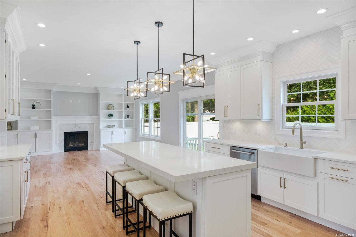 2082 Stuyvesant Avenue, East Meadow, NY, 11554, United States, 5 Bedrooms Bedrooms, ,3 BathroomsBathrooms,Residential,For Sale,2082 Stuyvesant Avenue,1335298