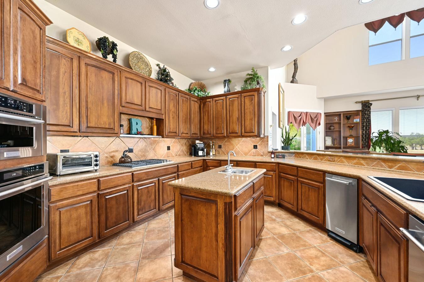 3224 Bay Hill Lane, Round Rock, TX, 78664, United States, 5 Bedrooms Bedrooms, ,4 BathroomsBathrooms,Residential,For Sale,3224 Bay Hill Lane,1336980