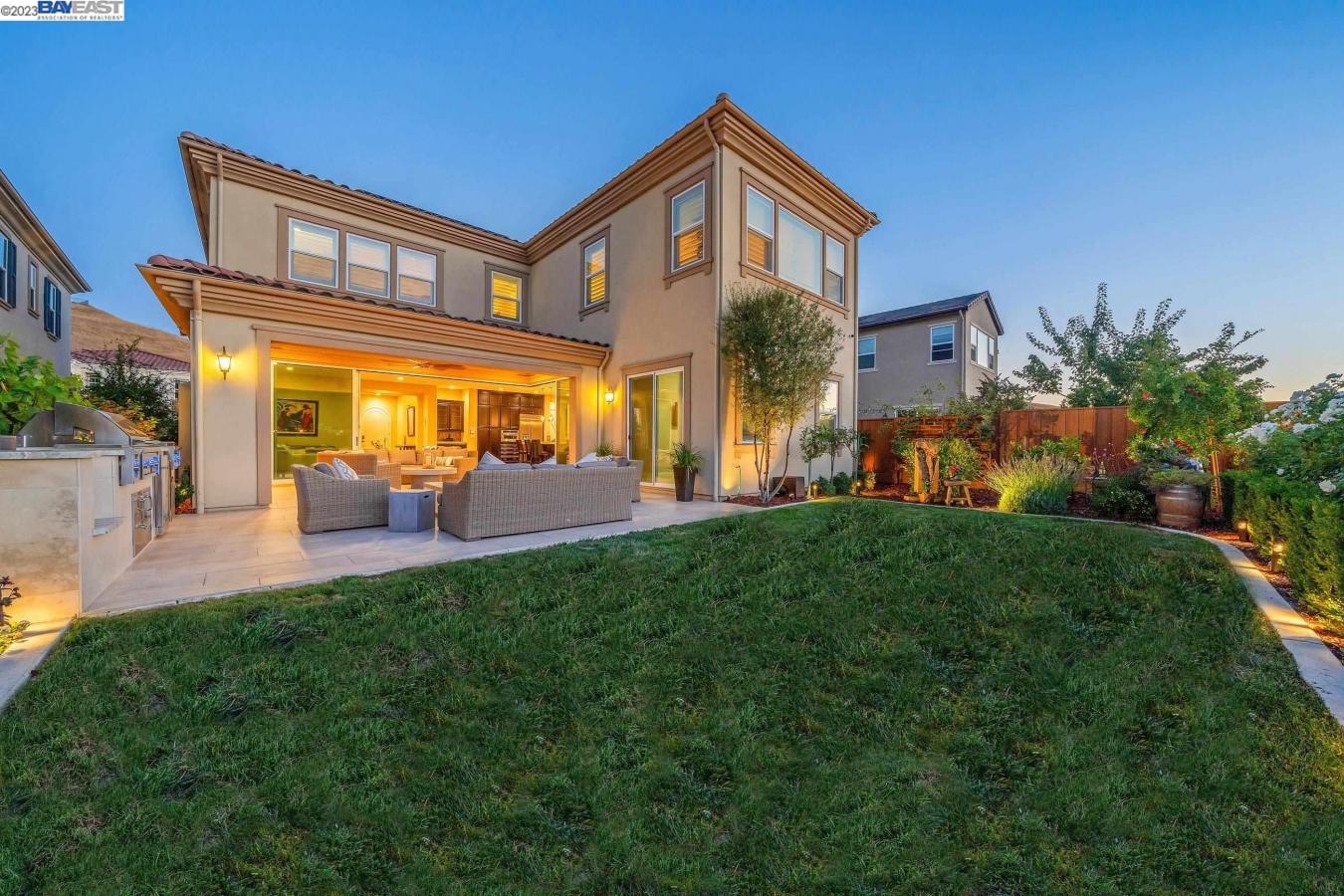 7230 Oak Ridge Court, Dublin, CA, 94568, United States, 4 Bedrooms Bedrooms, ,4 BathroomsBathrooms,Residential,For Sale,7230 Oak Ridge Court,1339412