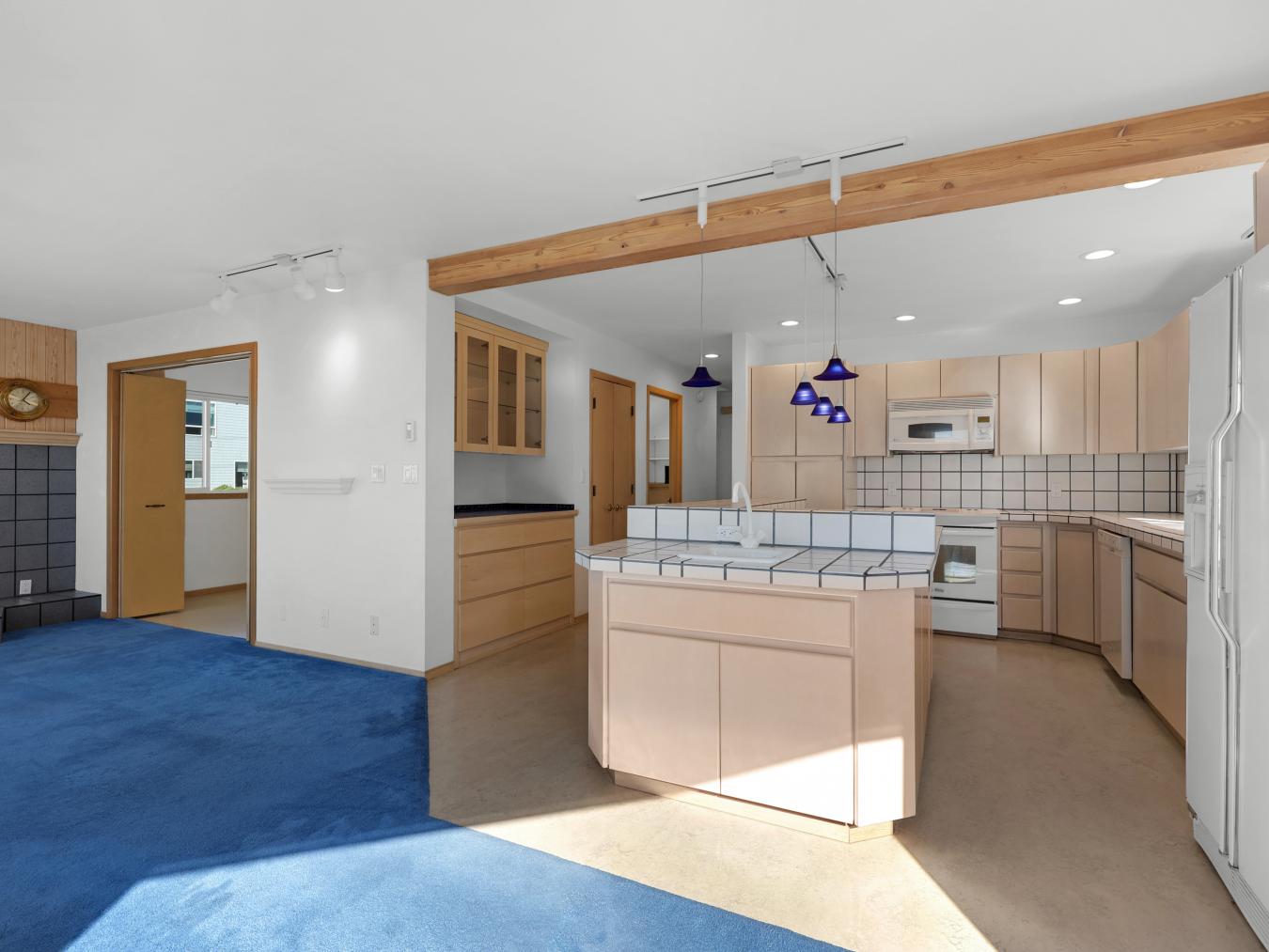 839 SW 2nd Street, Newport, Oregon, 97365, United States, 3 Bedrooms Bedrooms, ,4 BathroomsBathrooms,Residential,For Sale,839 SW 2nd Street,1339411