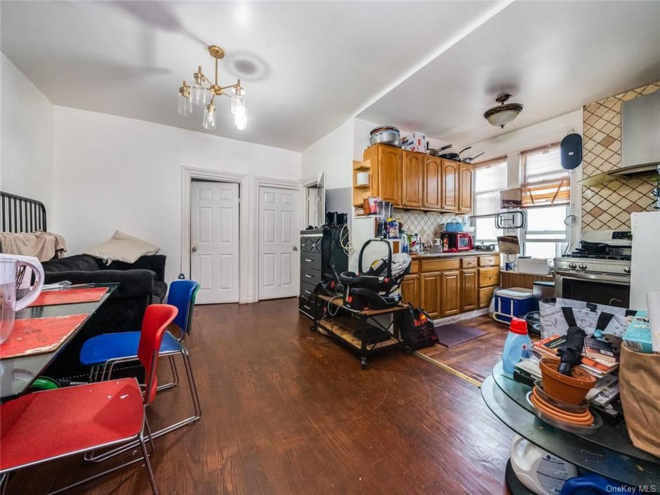360 62nd Street, Sunset Park, New York, 11220, United States, 11 Bedrooms Bedrooms, ,4 BathroomsBathrooms,Residential,For Sale,360 62nd Street,1339408
