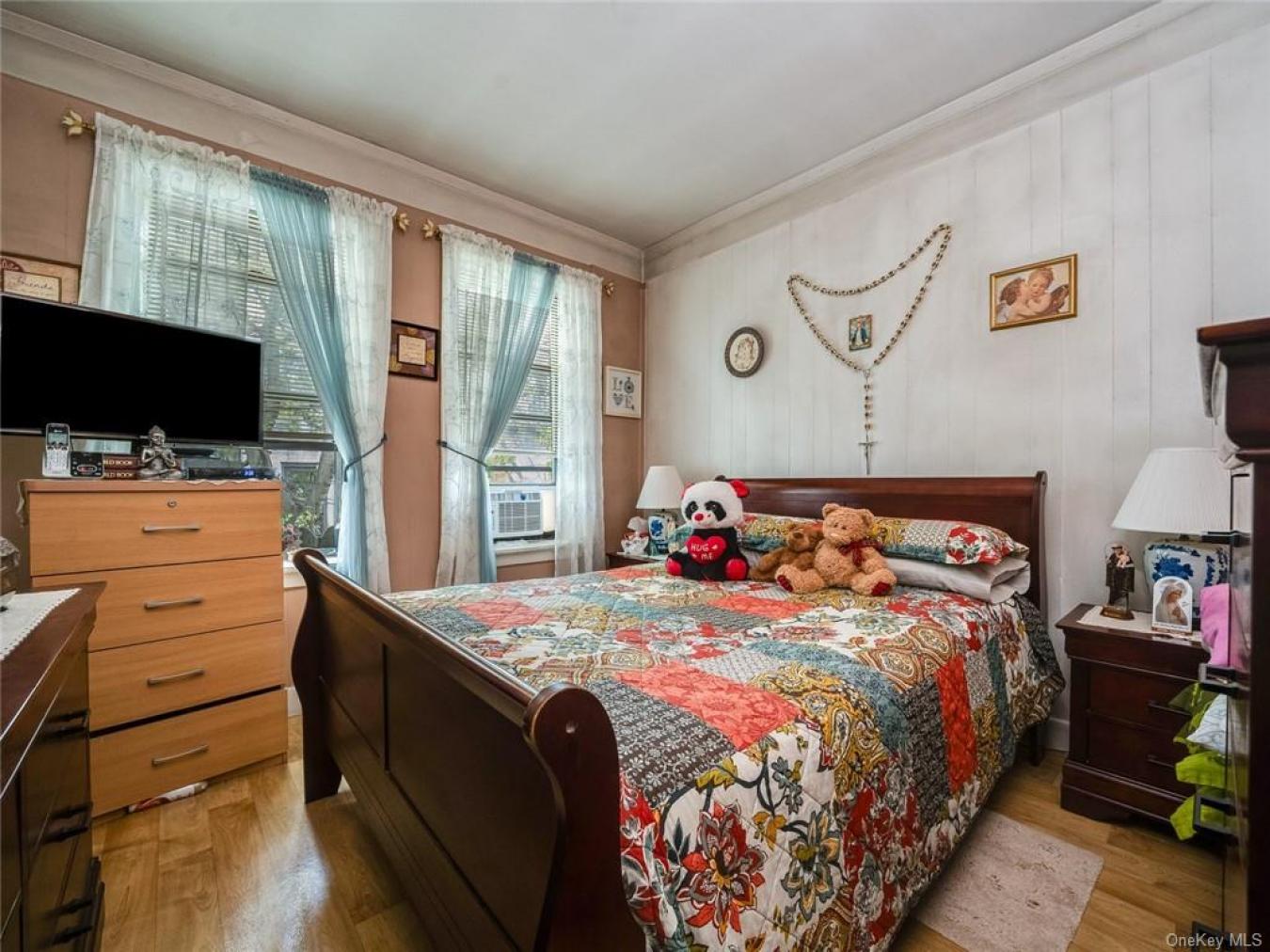 360 62nd Street, Sunset Park, New York, 11220, United States, 11 Bedrooms Bedrooms, ,4 BathroomsBathrooms,Residential,For Sale,360 62nd Street,1339408
