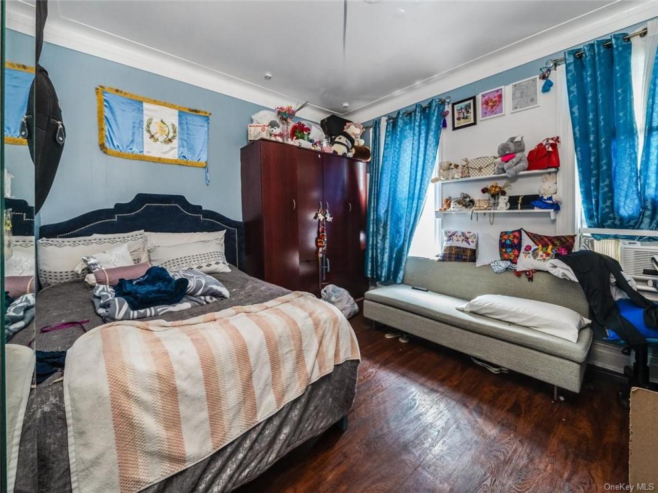 360 62nd Street, Sunset Park, New York, 11220, United States, 11 Bedrooms Bedrooms, ,4 BathroomsBathrooms,Residential,For Sale,360 62nd Street,1339408