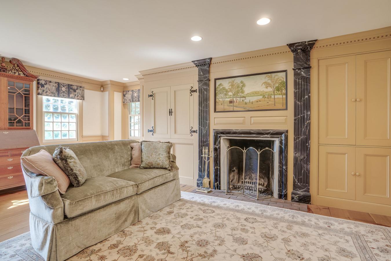 9 Arrowhead Lane, Groveland, MA, 01834, United States, 4 Bedrooms Bedrooms, ,3 BathroomsBathrooms,Residential,For Sale,9 Arrowhead Lane,1339405