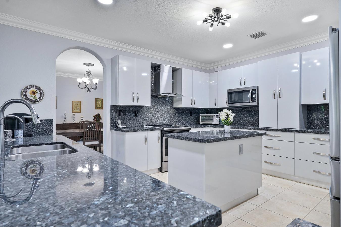 7746 sw 193rd lane, Cutler Bay, FL, 33157, United States, 5 Bedrooms Bedrooms, ,5 BathroomsBathrooms,Residential,For Sale,7746 sw 193rd lane,1339916