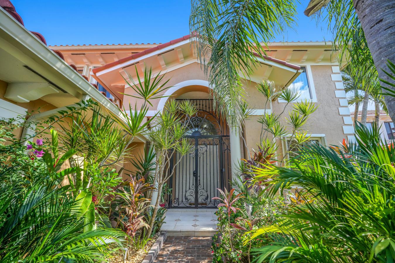 7746 sw 193rd lane, Cutler Bay, FL, 33157, United States, 5 Bedrooms Bedrooms, ,5 BathroomsBathrooms,Residential,For Sale,7746 sw 193rd lane,1339916