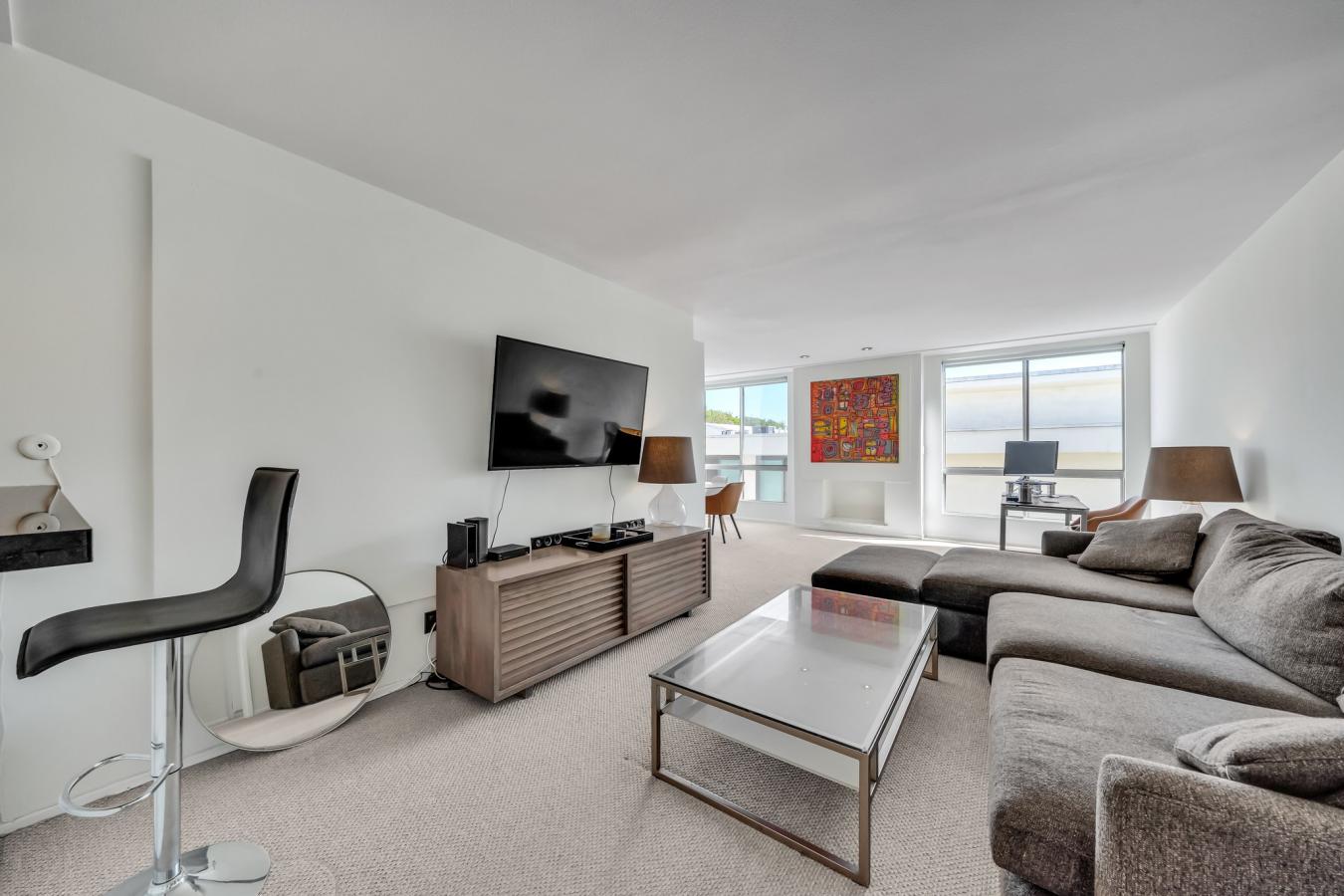 927 N KINGS ROAD UNIT, WEST HOLLYWOOD, California, 90069, United States, 1 Bedroom Bedrooms, ,1 BathroomBathrooms,Residential,For Sale,927 N KINGS ROAD UNIT,1341611