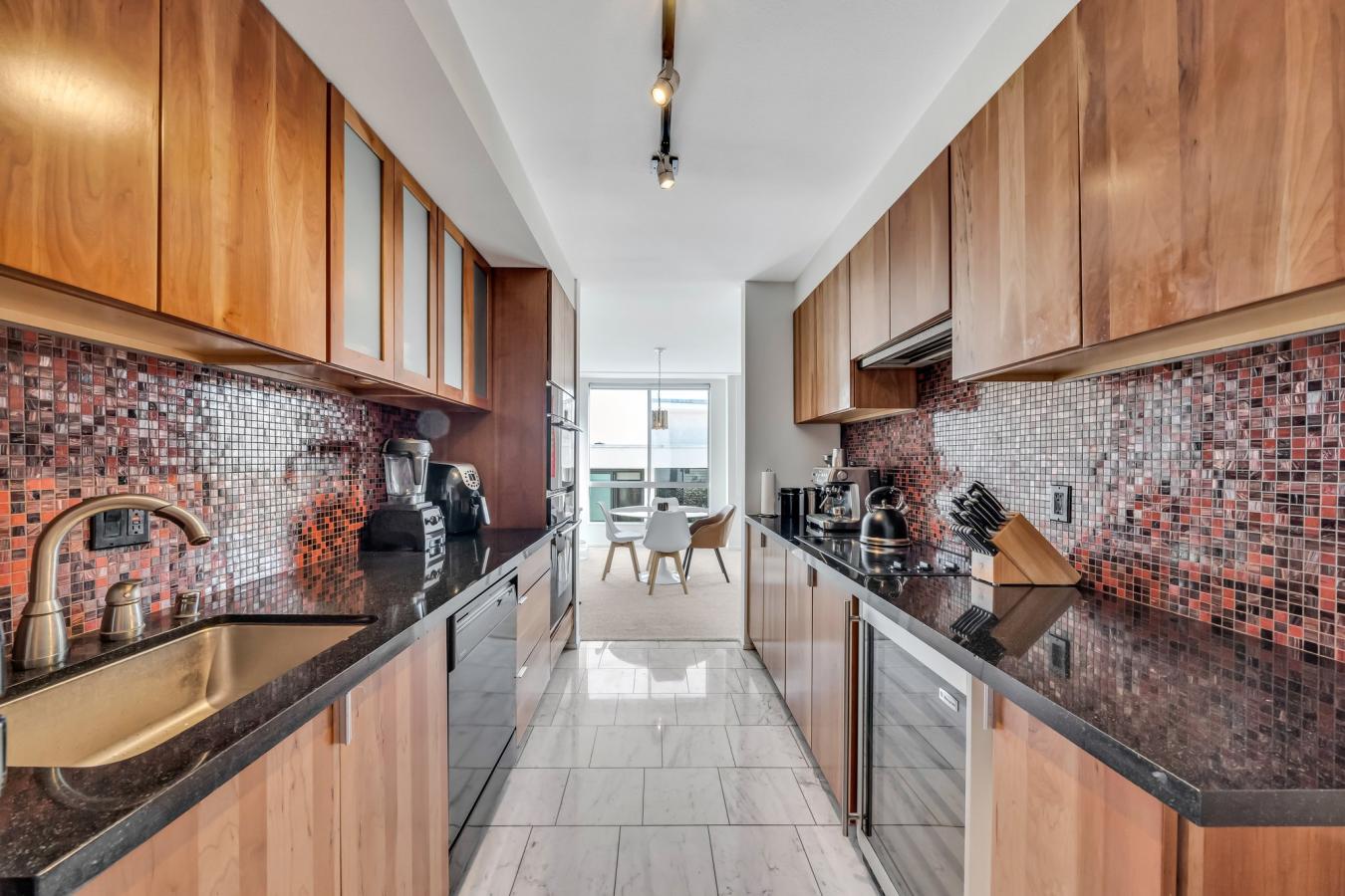 927 N KINGS ROAD UNIT, WEST HOLLYWOOD, California, 90069, United States, 1 Bedroom Bedrooms, ,1 BathroomBathrooms,Residential,For Sale,927 N KINGS ROAD UNIT,1341611