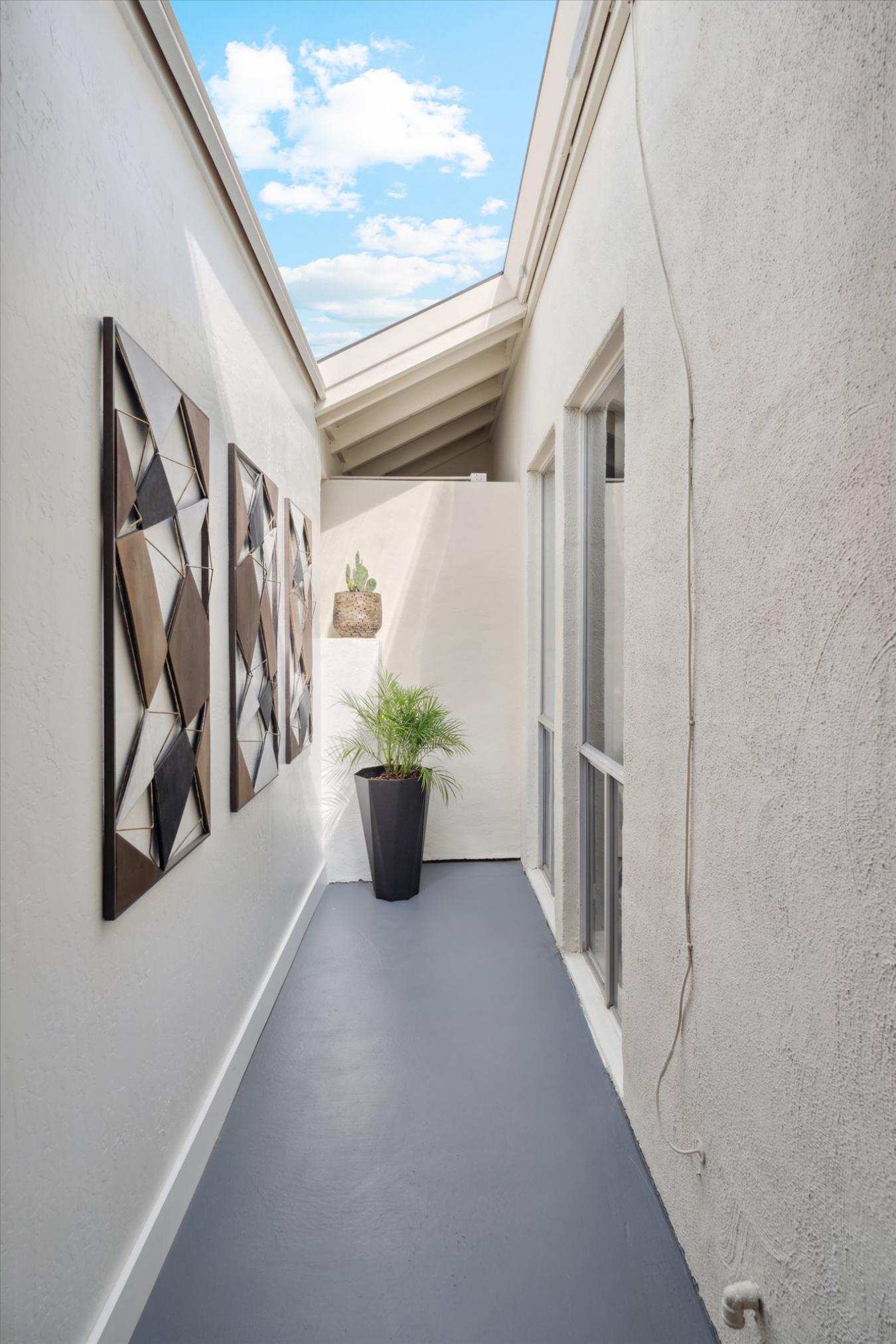 8619 e Devonshire, Scottsdale, AZ, 85251, United States, 3 Bedrooms Bedrooms, ,2 BathroomsBathrooms,Residential,For Sale,8619 e Devonshire,1348078